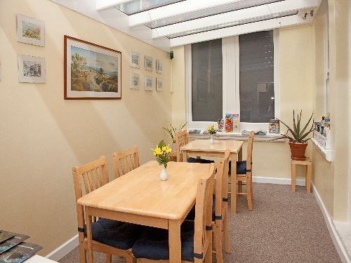 The Meltham Guest House Scarborough Buitenkant foto