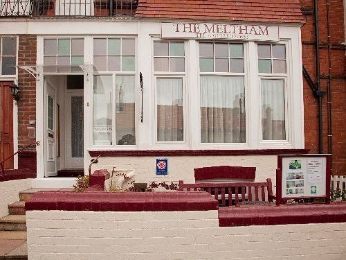 The Meltham Guest House Scarborough Buitenkant foto